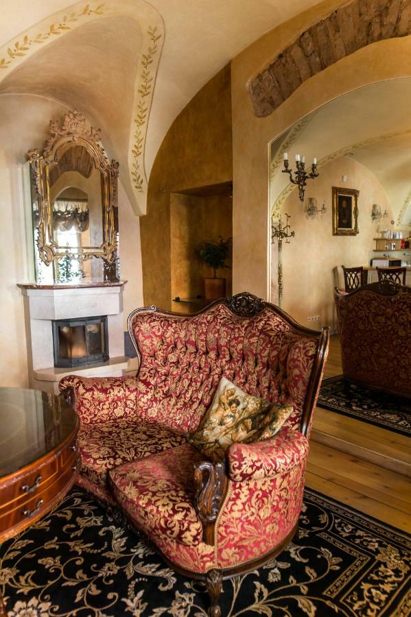 Antique Old Town Studio By Urban Rent Leilighet Vilnius Eksteriør bilde